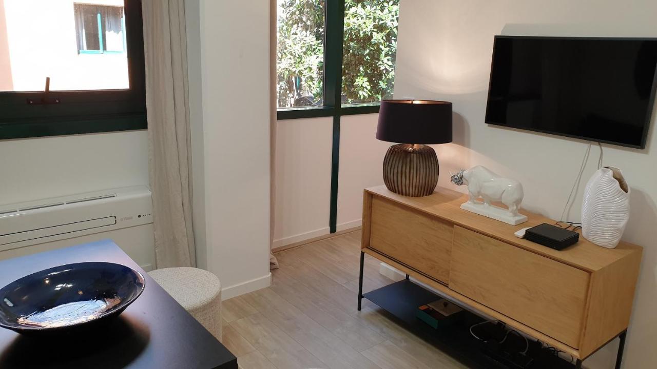 Dana Centre Mer 16 尼斯 外观 照片